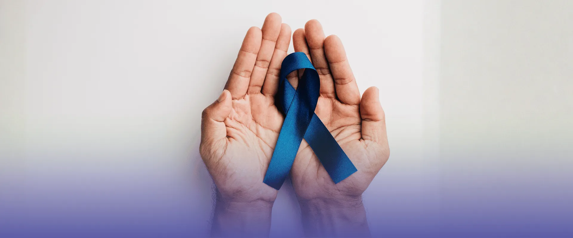 Laço azul é símbolo do Novembro Azul