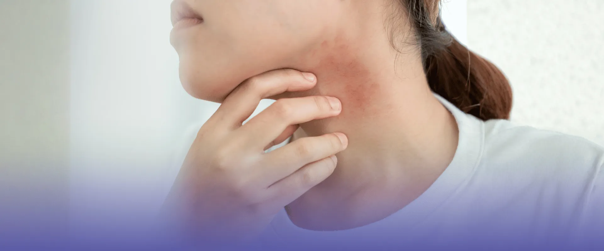 Saiba quando investigar manchas na pele, sinais de alerta e como a consulta online pode ajudar você a cuidar da sua saúde com segurança.